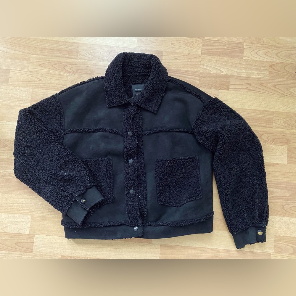 Forever 21 black teddy jacket